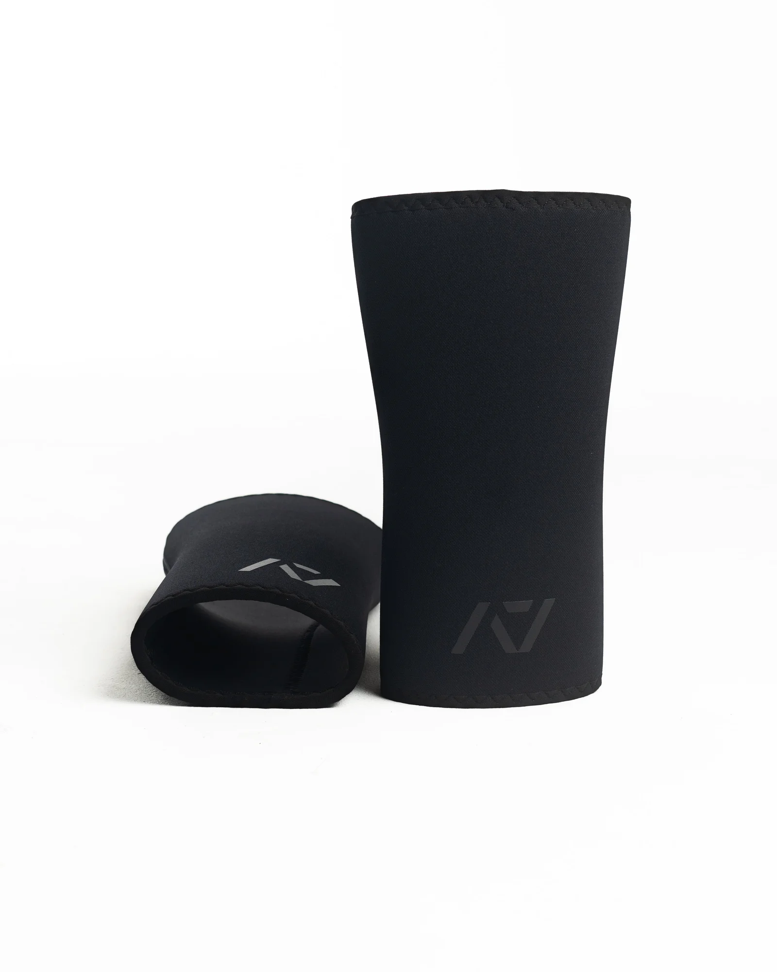 A7 Hourglass Knee Sleeves Flexi Stealth – Rodilleras de powerlifting (par, IPF approved)